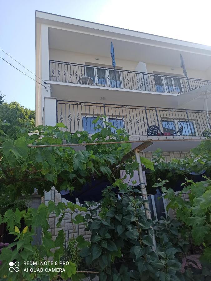 App Tony Apartment Dramalj Exterior photo